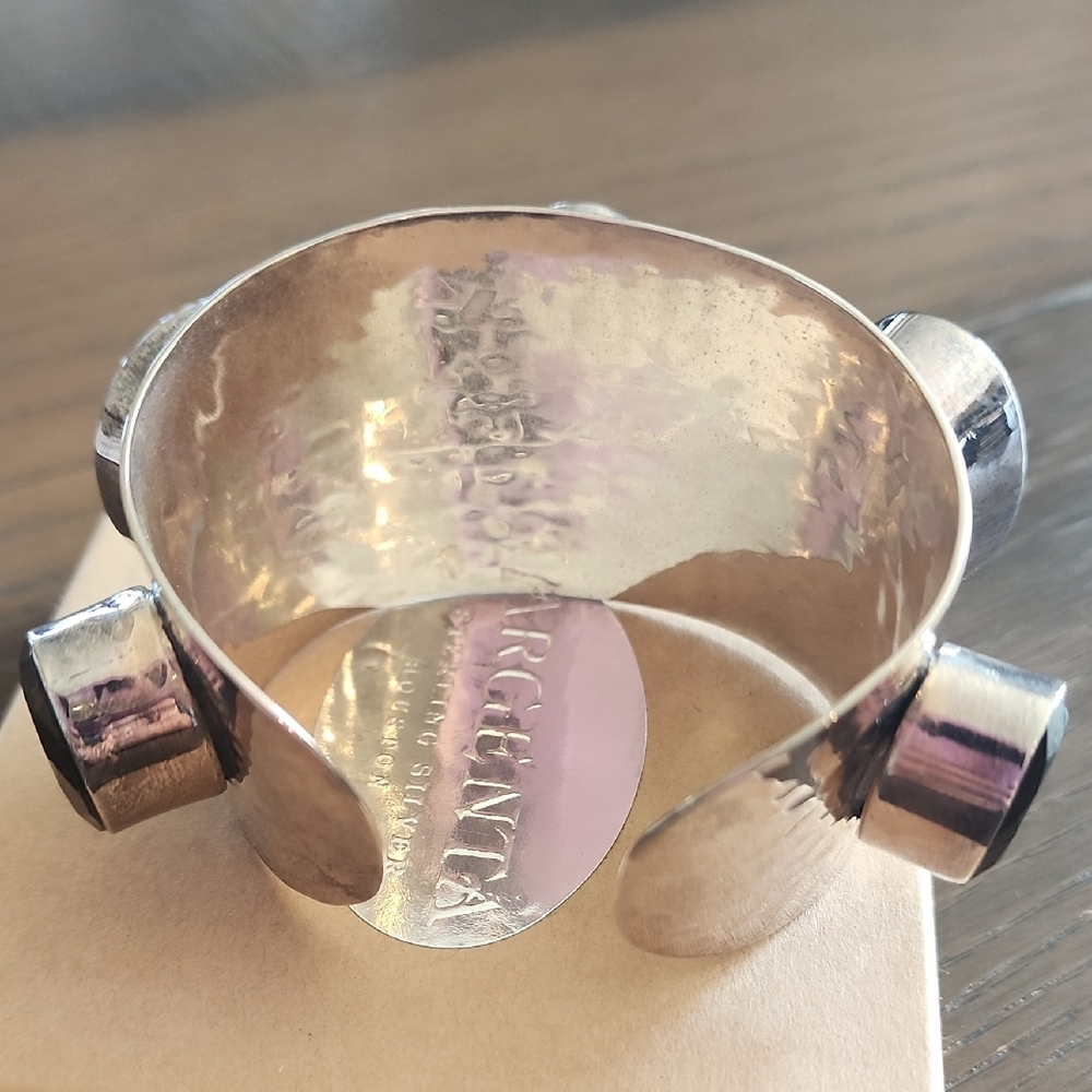 Elegant Silver Cuff Bracelet from Argenta with 5 faceted Smokey Topaz gem stones - Picture 3 of 3